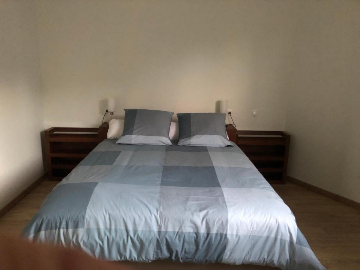 Residence Merlin Appartement Arthur Saint-Malon-sur-Mel Екстер'єр фото
